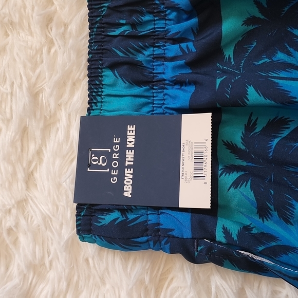 Swimming Trunk - Picture 4 of 7